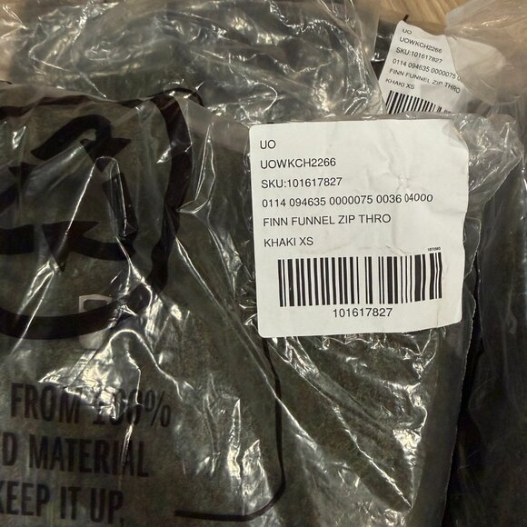 Urbanoutfitters | UO Finn Funnel Neck Zip-Through Cardigan | NWT | Dark Green - Picture 5 of 6